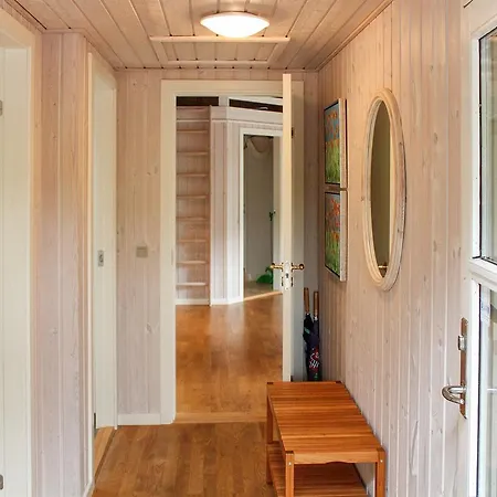 Four-bedroom Holiday In * Hals