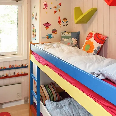 Four-bedroom Holiday In * Hals