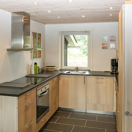 Four-bedroom Holiday In * Hals